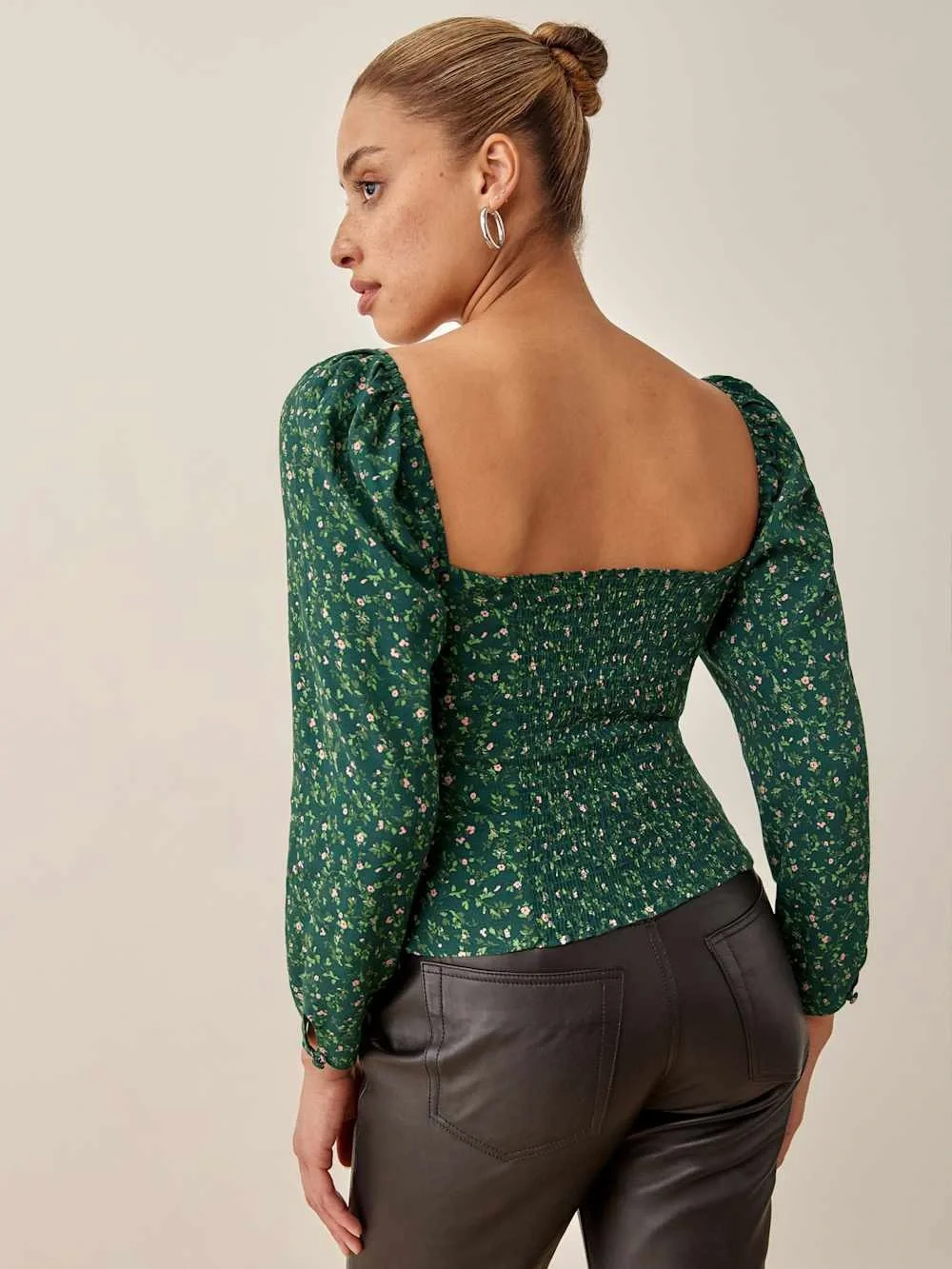 Reformation Clio Top Green Floral Long Sleeve Smocked Back Blouse 25926